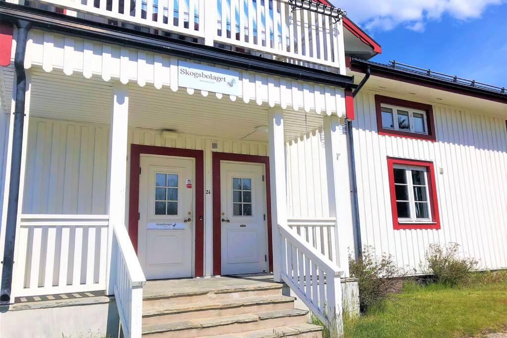 Bograngen Lgh C Apartamento Brograngen Exterior foto